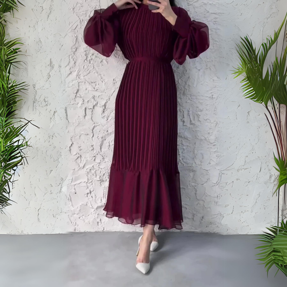 Cami - Robe de soirée chic à accents de maille style automne français