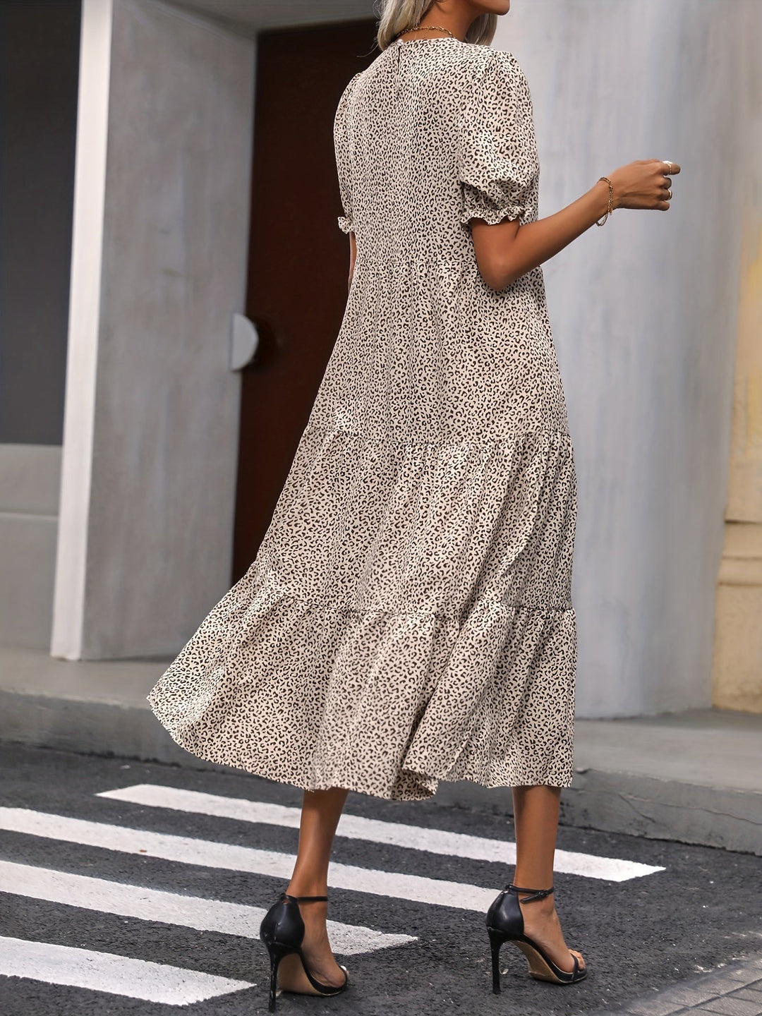 Adelina™ - Robe à manches bouffantes à volants 