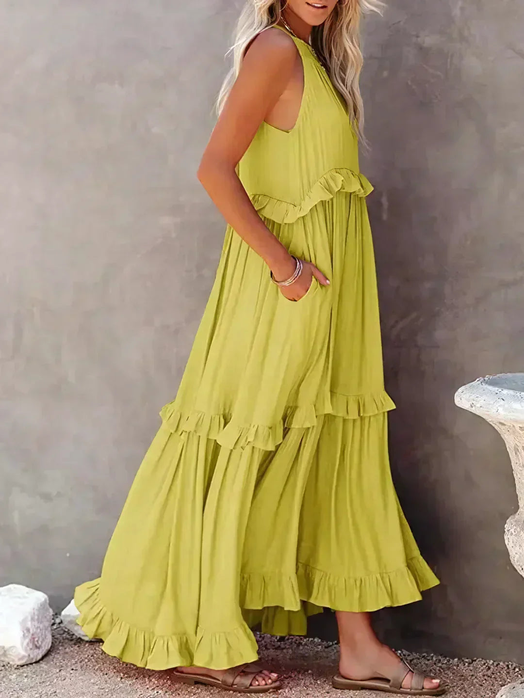 Emilia™ - Robe longue dos nu à volants
