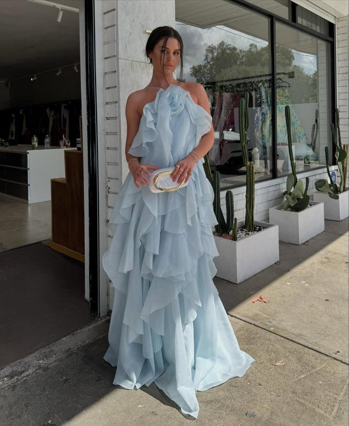 Nephele - Robe de cocktail longue à volants et dos nu