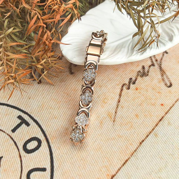 Novelle™ | Elegant Magnetic Copper Bangle