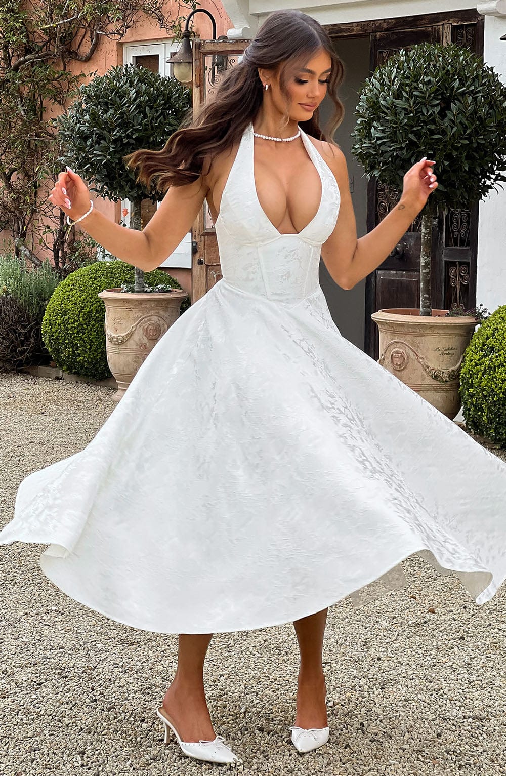 Renata - Maxi robe jacquard à lacets à la taille