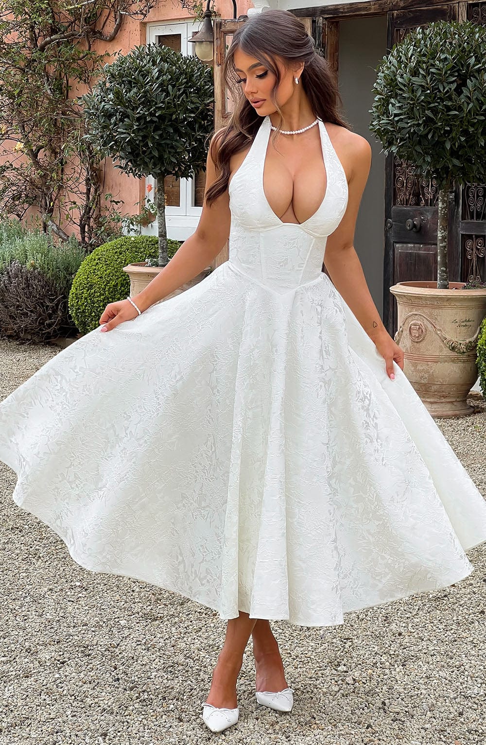 Renata - Maxi robe jacquard à lacets à la taille